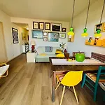 Creu St Pol G5 Terraza Y Vistas Junto A La Playa アパート